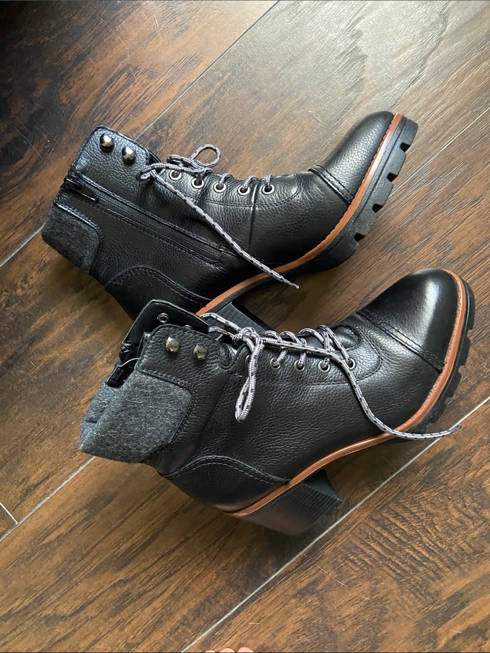 Naturalizer Women’s Verona Black Lace-Up Leather Heeled Boots